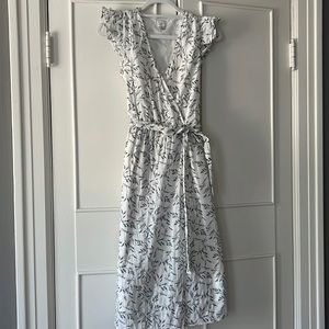 A NEW DAY WHITE FLORAL MIDI DRESS